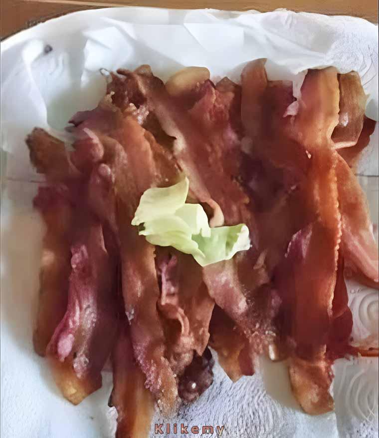 Nie ma to jak zdrowa sałatka z odrobiną bekonu