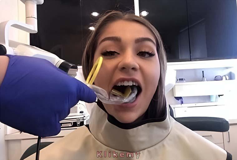 Ten moment, w którym dentysta zadaje ci jakieś pytanie