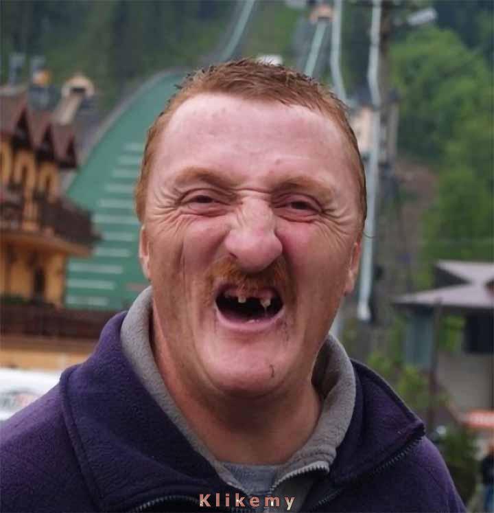 Moim zdaniem, ambiwalentne podejście do kontekstu problemu, gdzie jeden paradygmat ustępuje drugiemu, nie zawsze jest uzasadnione